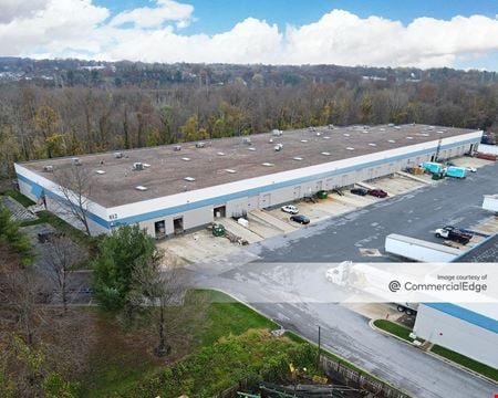 Preview of Industrial space for Rent at 812 Oregon Avenue