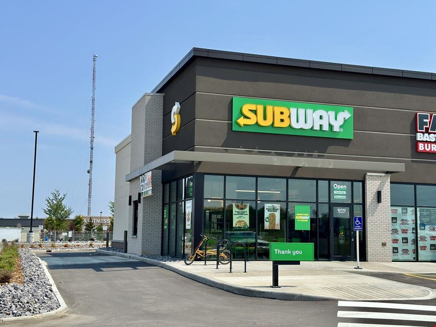 Sunwapta West