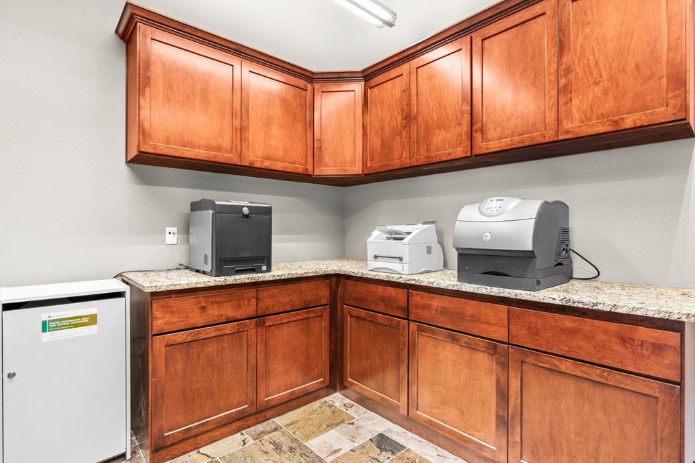 SilverRock Executive Suites