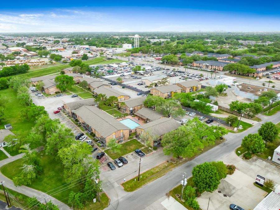 Vista Gardens Apartments