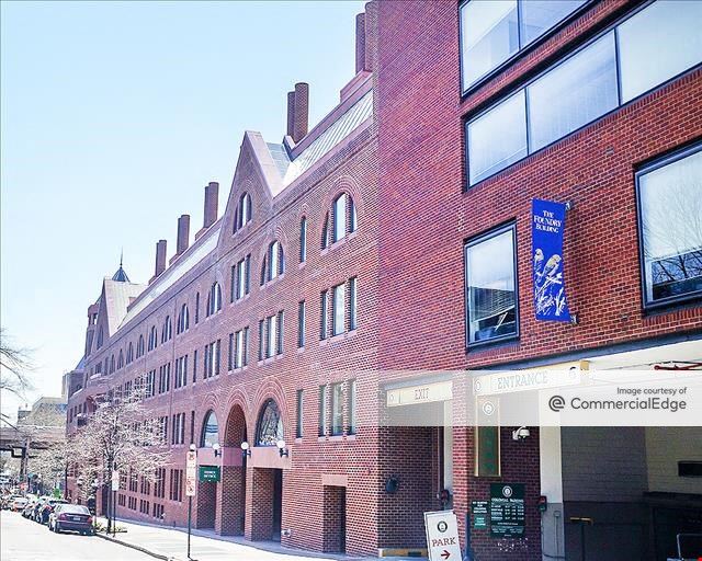 Jefferson Court