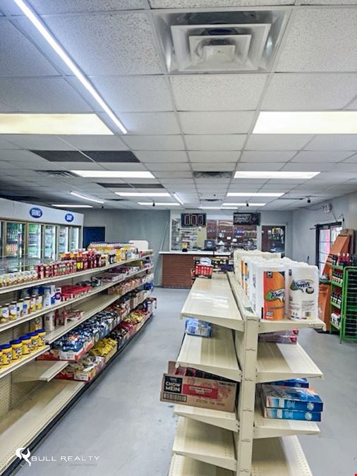 Freestanding Commercial Building | ±2,526 SF