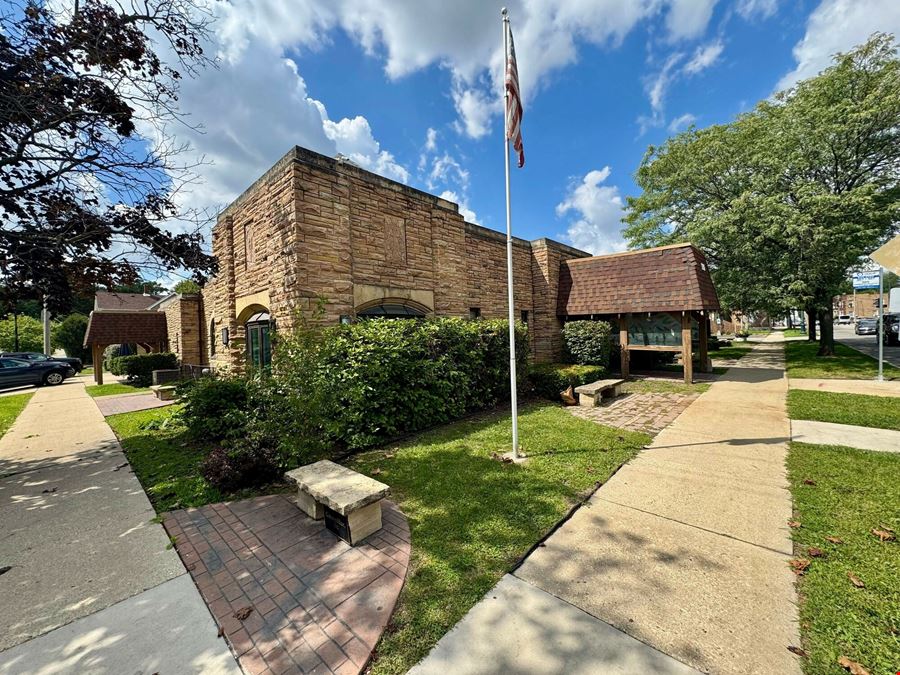 251 North Center Street