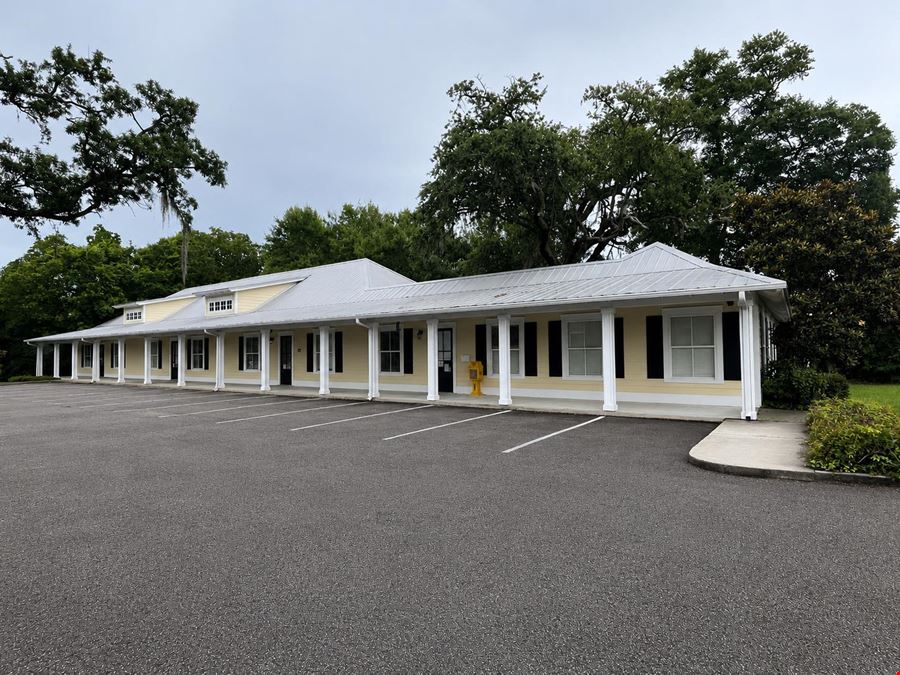 Move-In Ready Office Building | 5,600 SF
