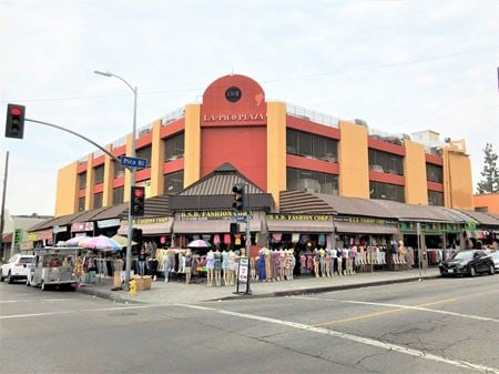 Preview of Retail space for Rent at 1301 S Los Angeles St