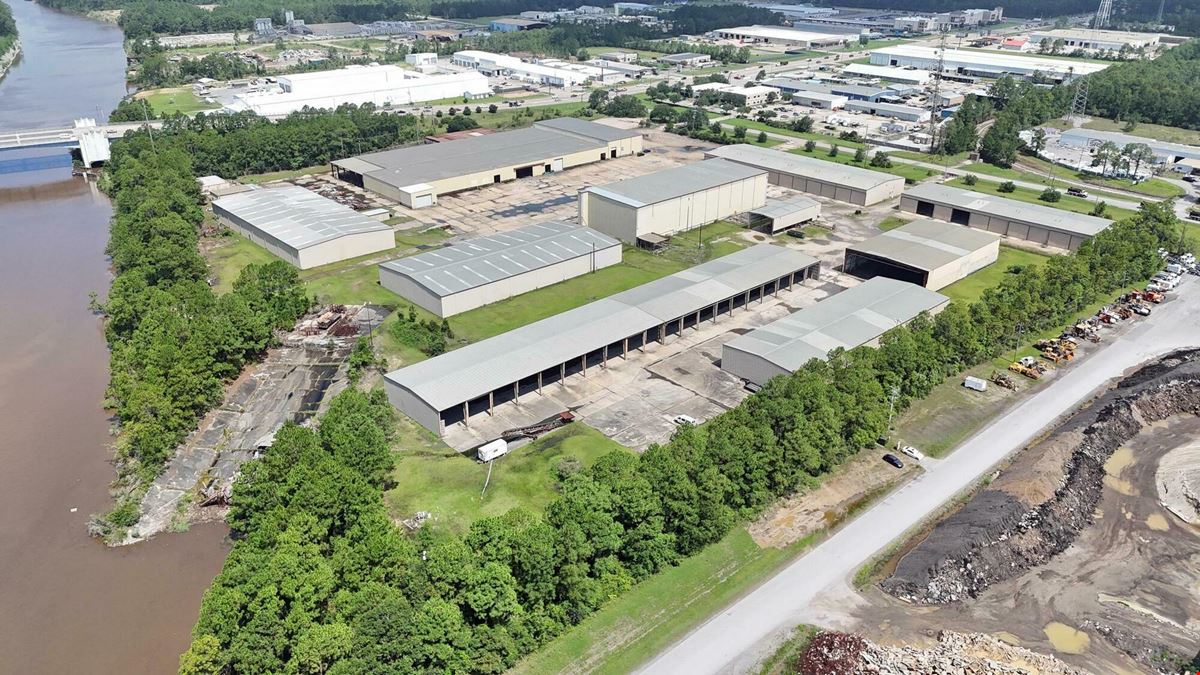Prime Industrial Opportunity: 25-Acre Site with 300,000+ SF of Existing Warehouse Buildings