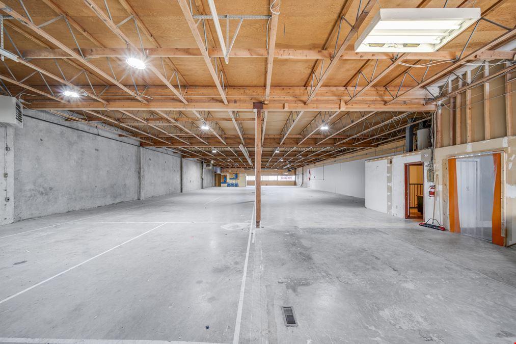 977 W 1st Street