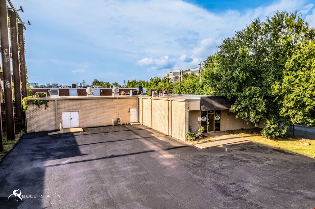 ±3,491 SF Flex Building | Restaurant-Ready | Beltline Adjacent | Armour Yards