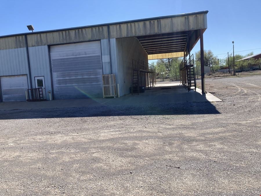 7,680 SF Industrial on 2.852 AC