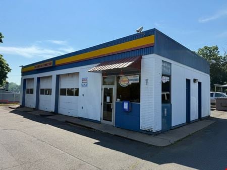 Preview of Industrial space for Sale at 175 Newington Avenue