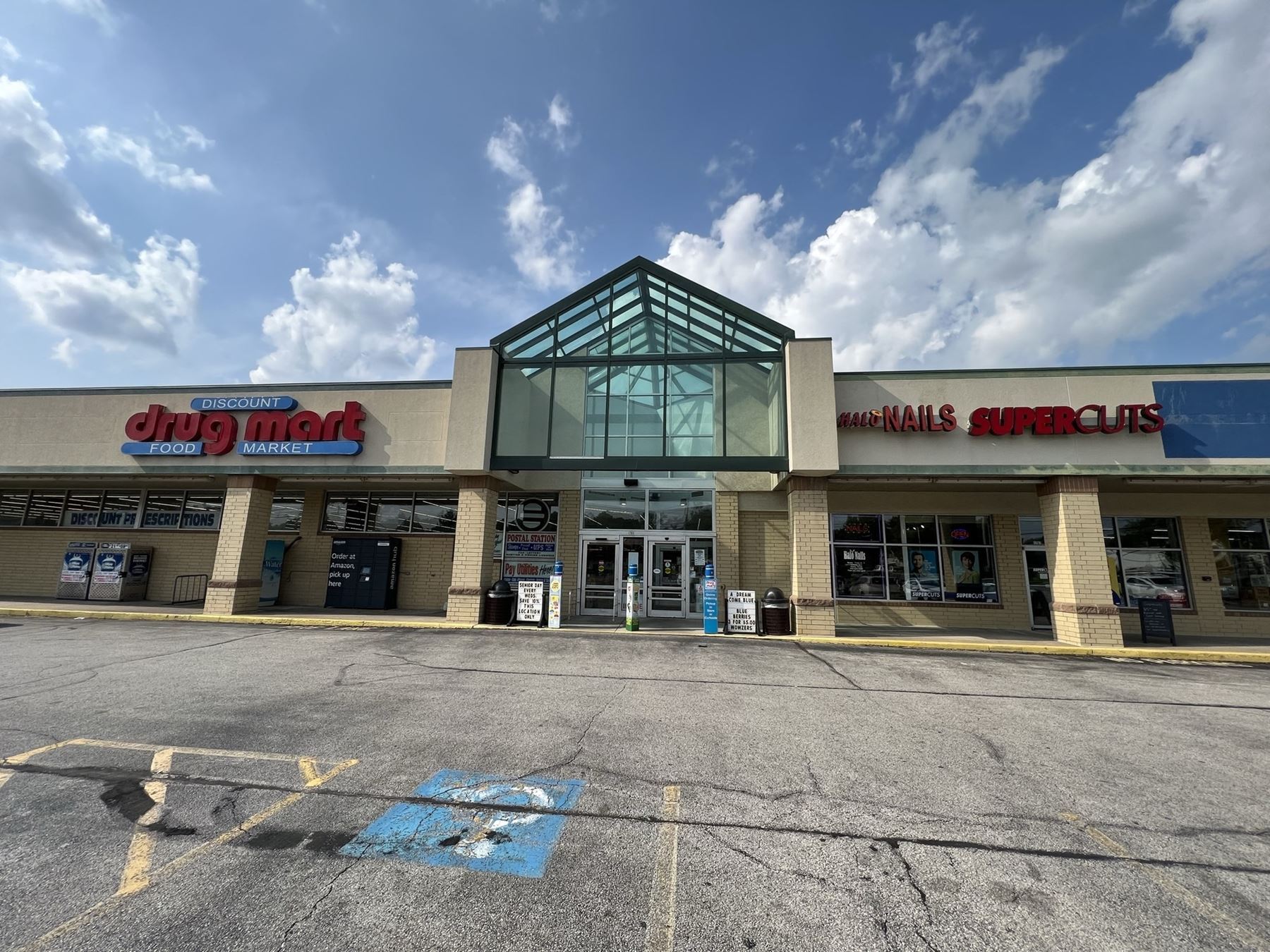 23,962 SQ.FT. RETAIL SPACE FOR LEASE