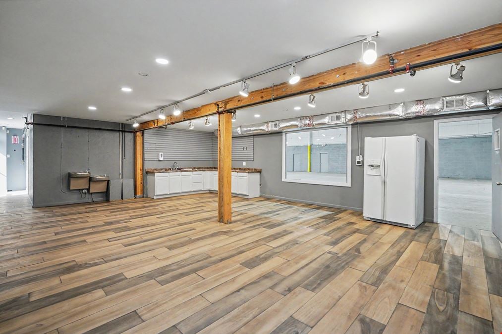 Bluegrass Distribution Center - Former Lab