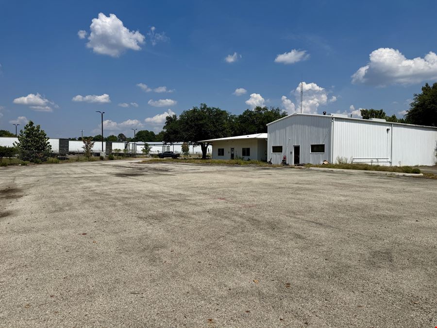2005 W TILE FACTORY RD
