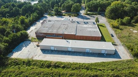Preview of commercial space at 402 North Hardee Street