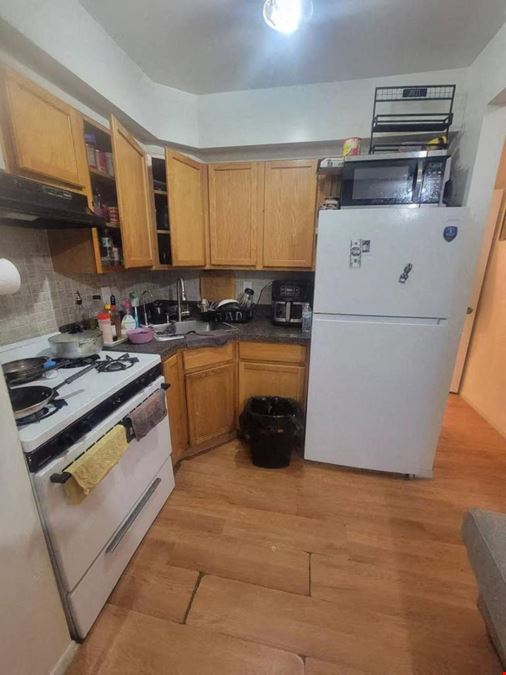 45-12 111 St