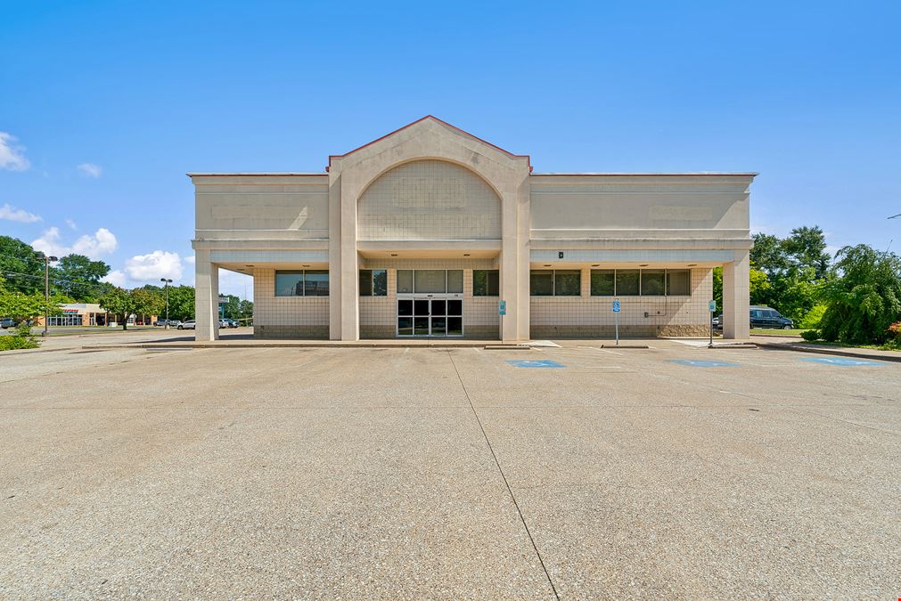 11,200 SF Retail- Former CVS