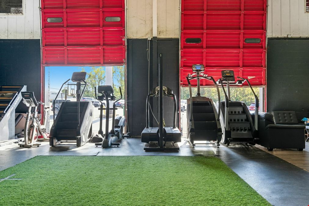 Bluegrass Distribution Center - Former Gym Space