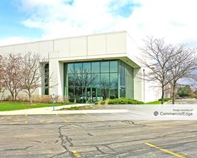 340 West Crossroads Parkway