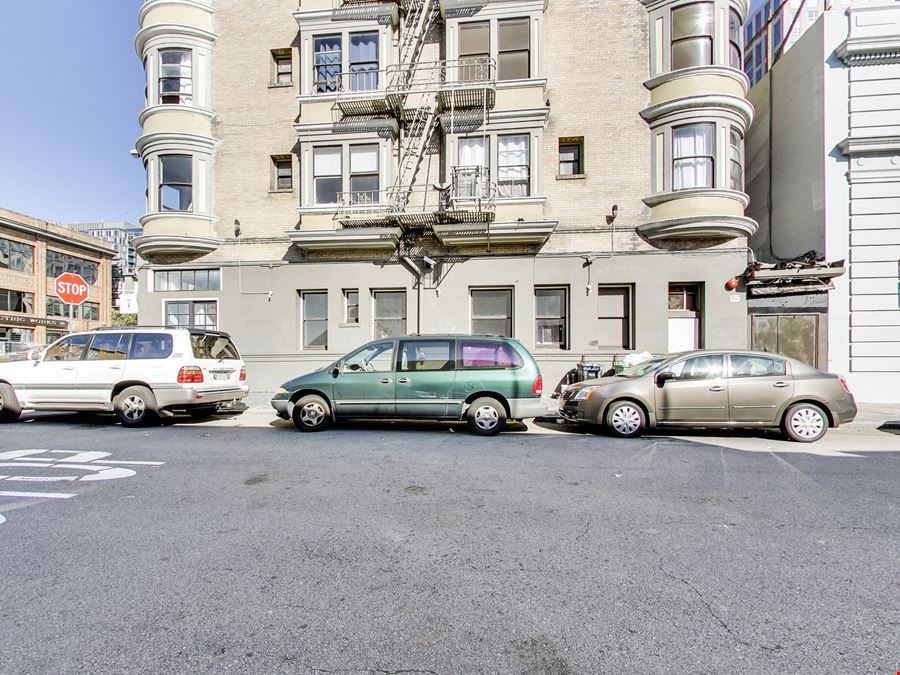 135 8th Street