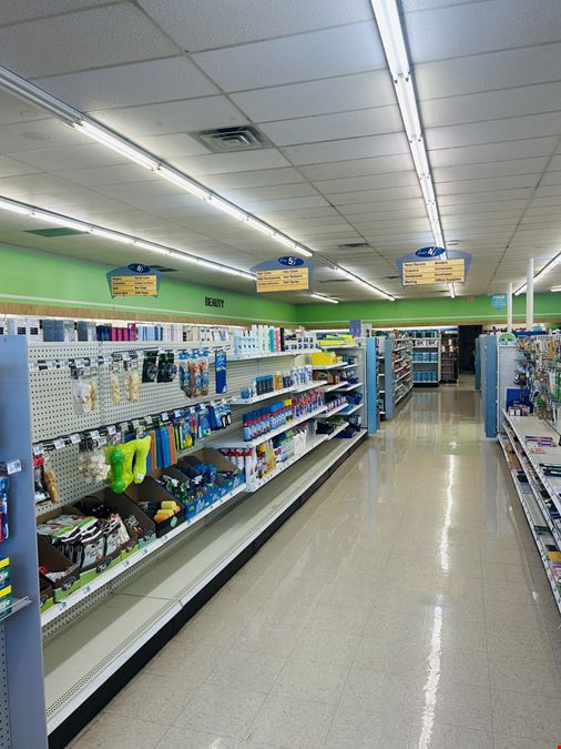 Versatile & Freestanding Retail/Flex Space