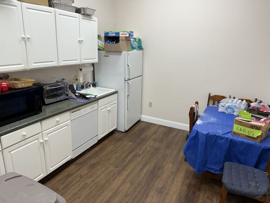 Grocery Anchored - Office/Retail/Industrial Flex