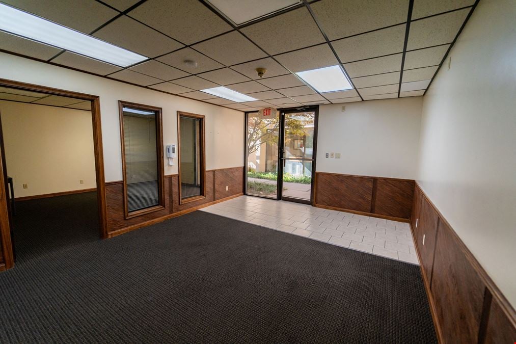 DOWNTOWN OFFICE SPACE FOR LEASE