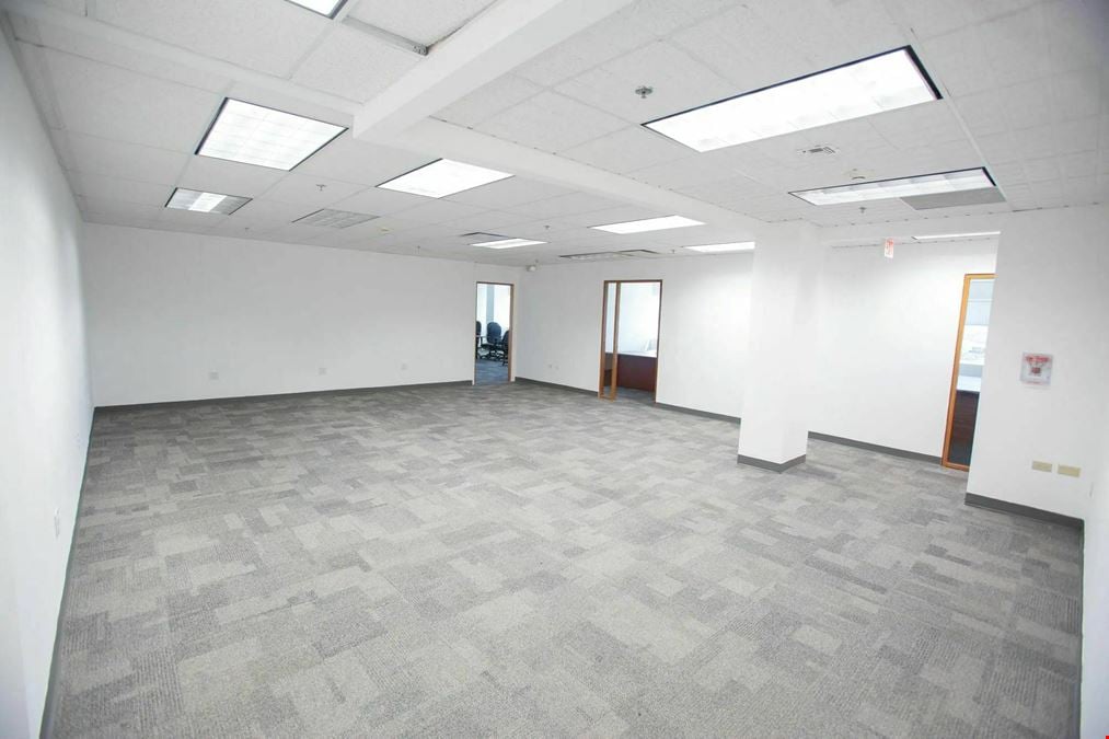 CIM 1 - 8th Floor Office Suites - For Sale & Lease