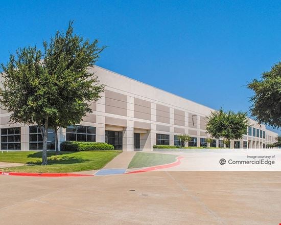 Warehouses Plus - 3901 East Plano Pkwy