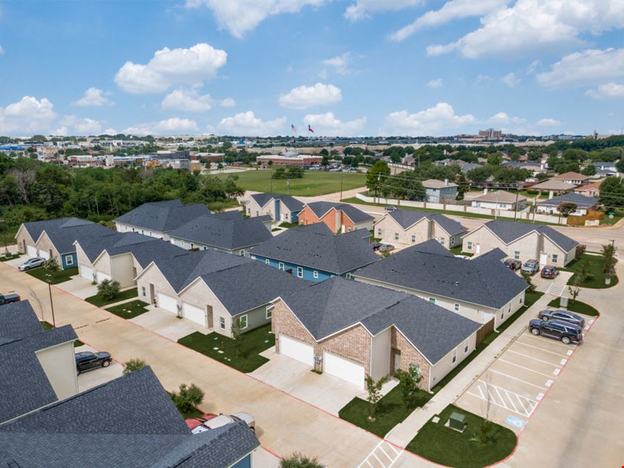 Hampton Duplexes