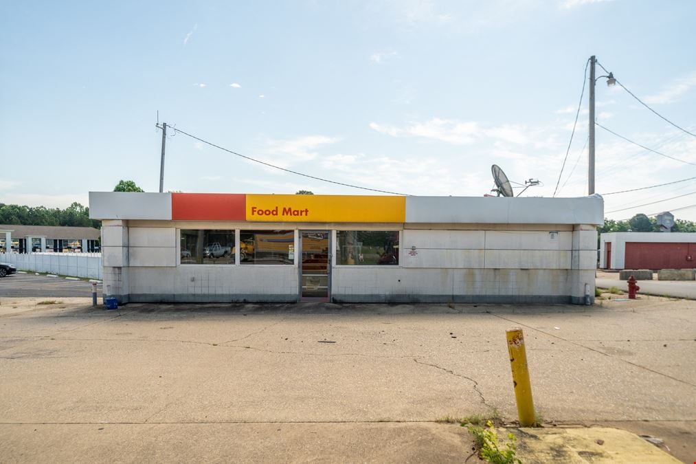 Highway 7 North / Corner Retail