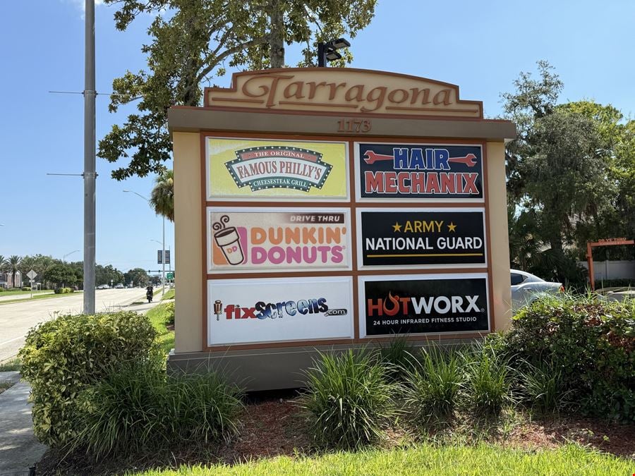 Tarragona Shoppes - Former Barbershop For Lease