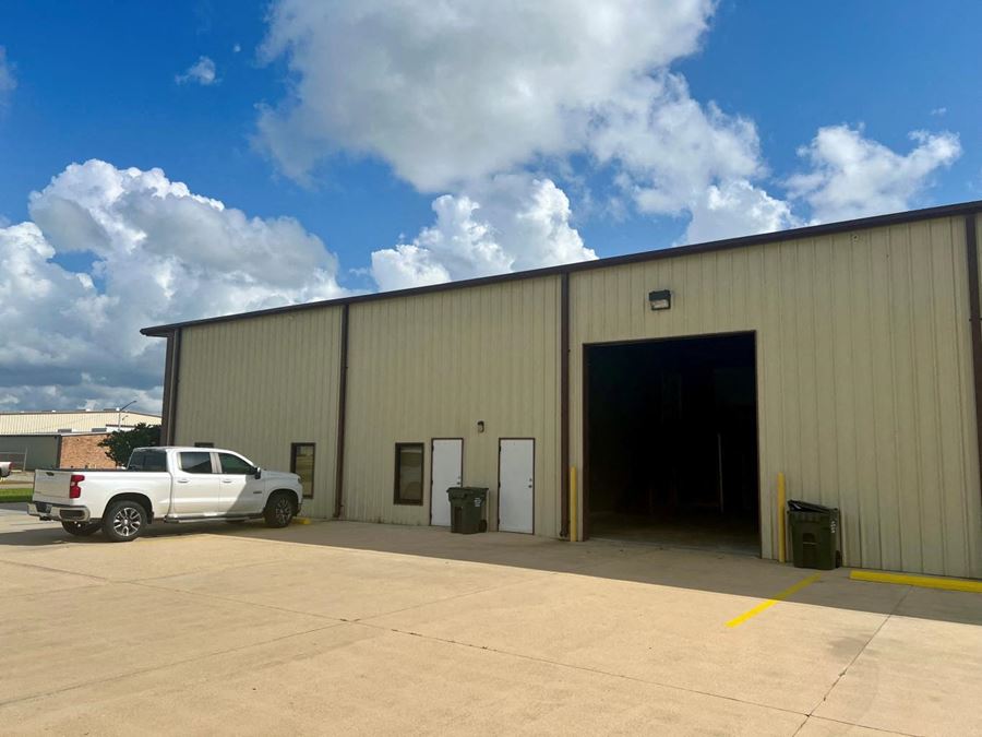 106 Capital - Office/Shop For Lease in Houma