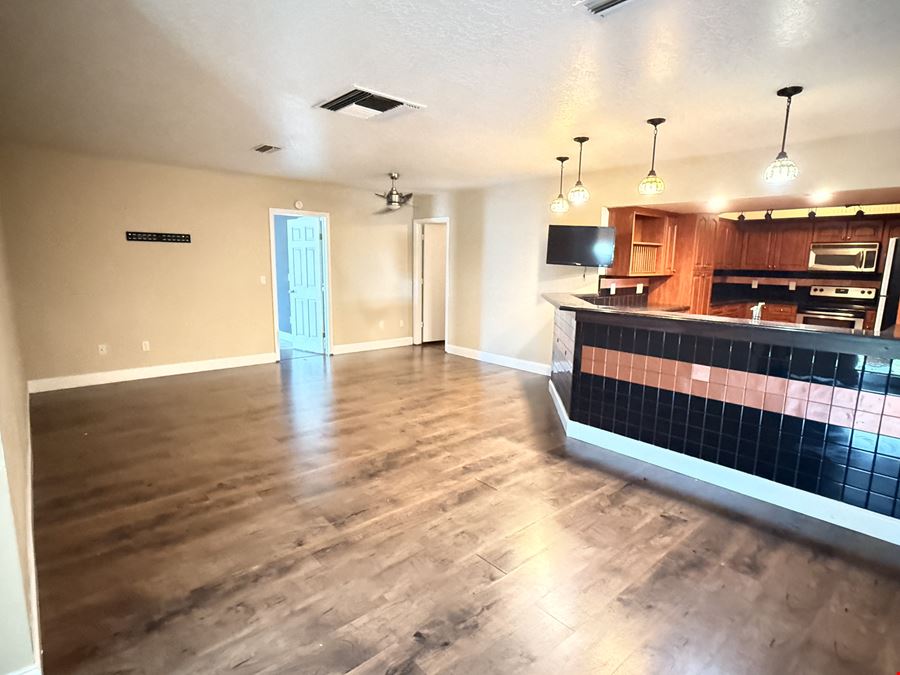  Updated Office Suites + Optional Live/Work Apartment | 4,532 SF | Downtown New Port Richey