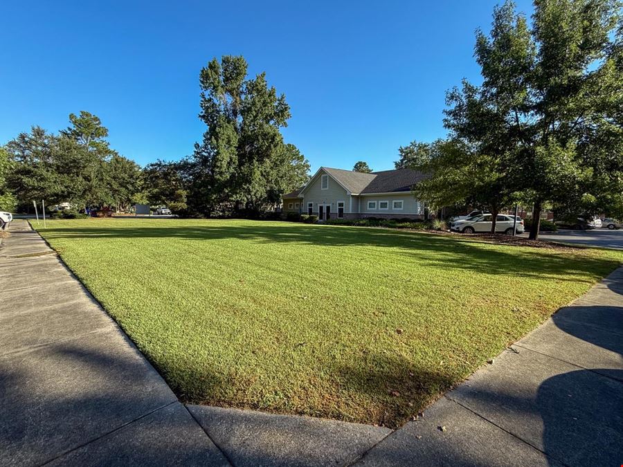 2077 Charlie Hall Blvd