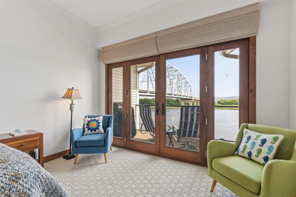 Luxury River View Living at Eagles Landing