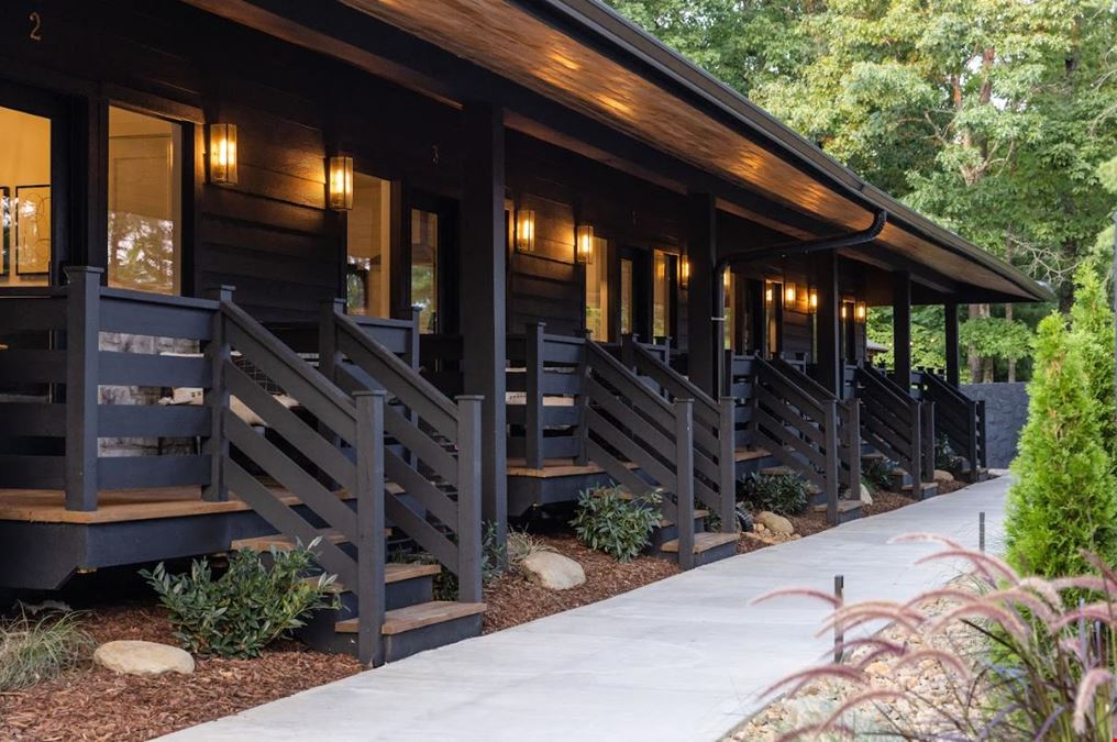 Firefly Mountain Suites