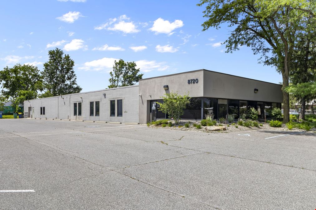 +/- 12,000 SF Freestanding Flex Industrial Building in Park 100