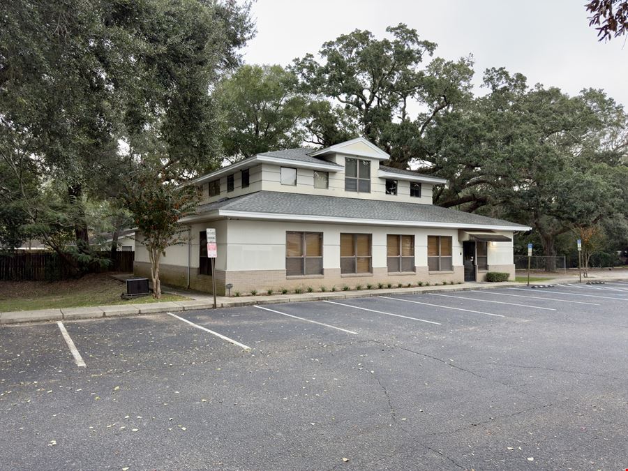 Turnkey Two-Story Office Near Airport, I-10