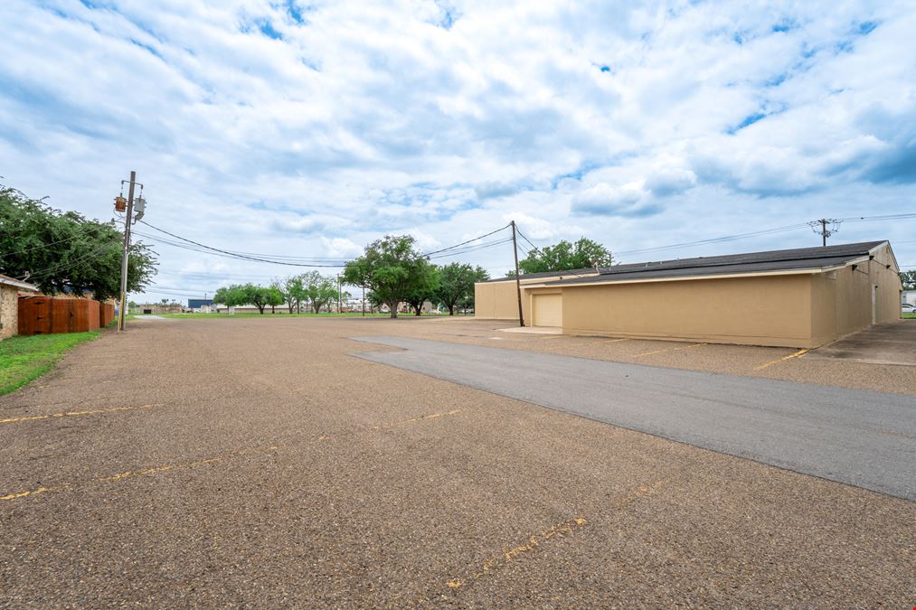 2.31 ±AC | Mixed-Used Opportunity  | Zoned B-2 | Weslaco, TX