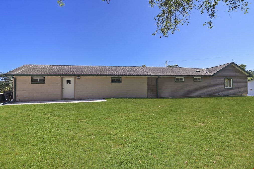 302 Old Green Bay Rd
