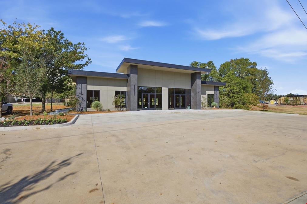 1420 W Kirkwood Blvd