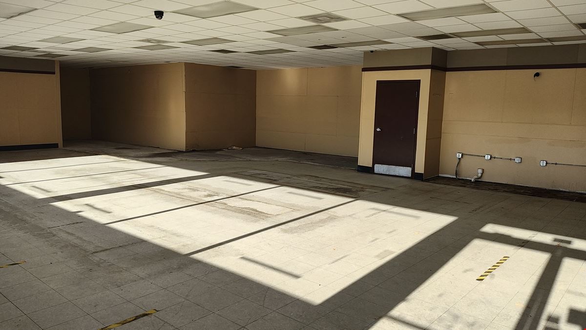 Signalized Corner Redevelopment | QSR or Gas Station Site