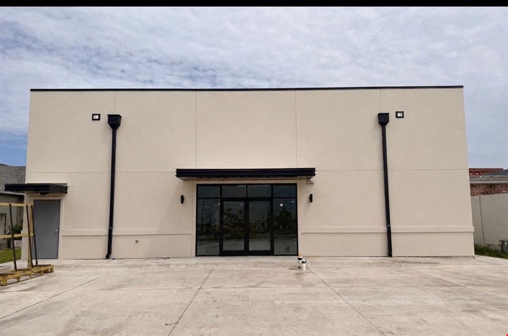 111 W Main St