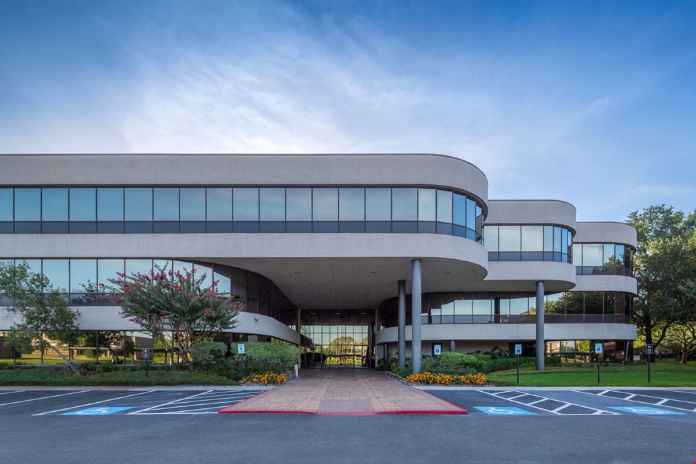 Atrium at Park Ten