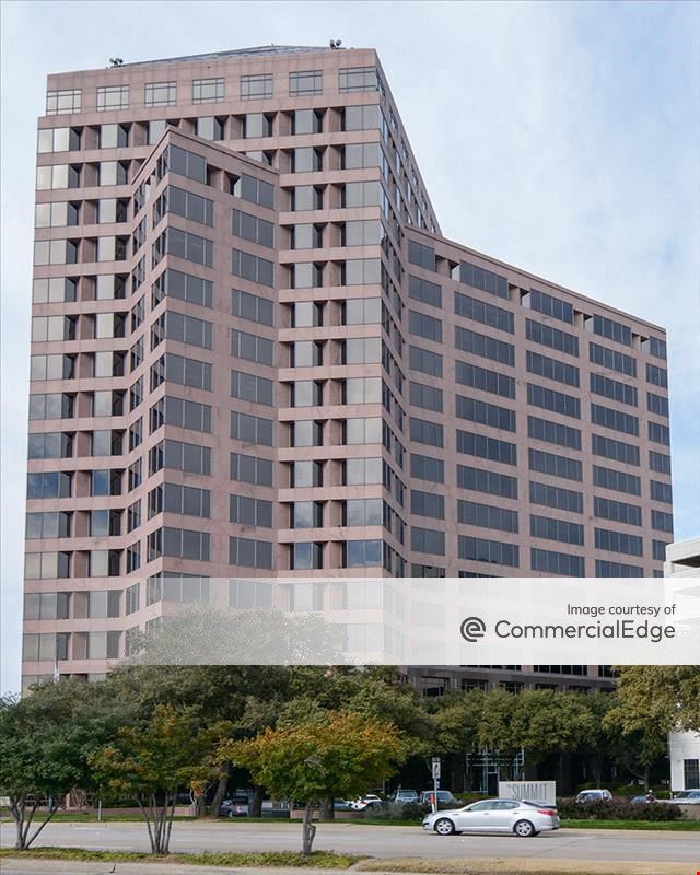 Summit at Las Colinas