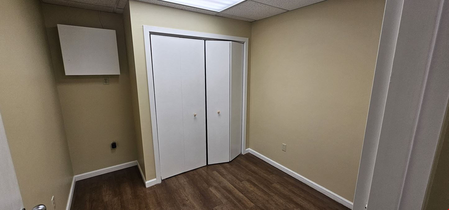 27 Hospital Ave Ste 201