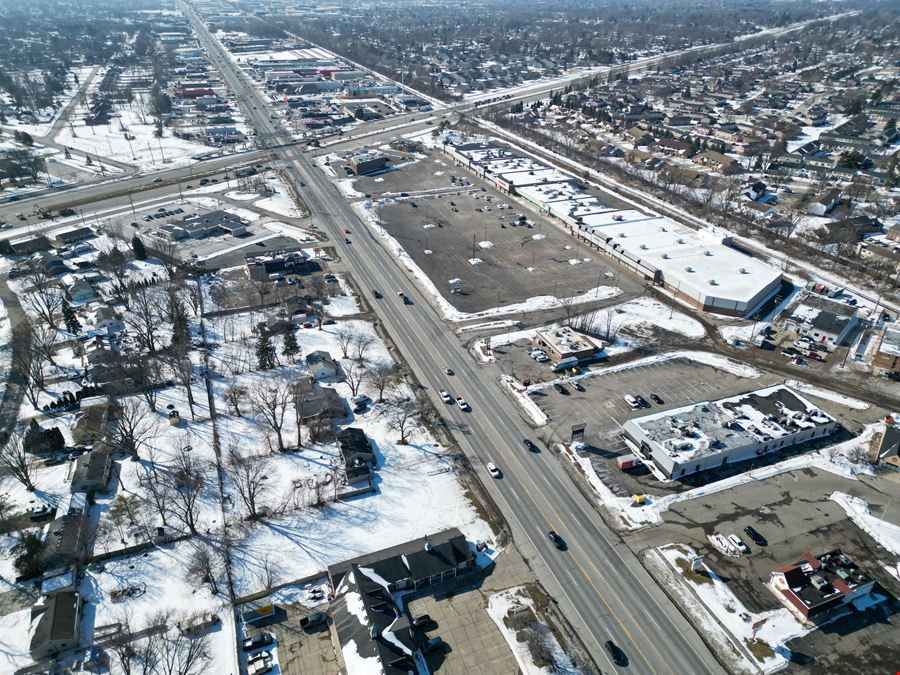 Parkway Plaza