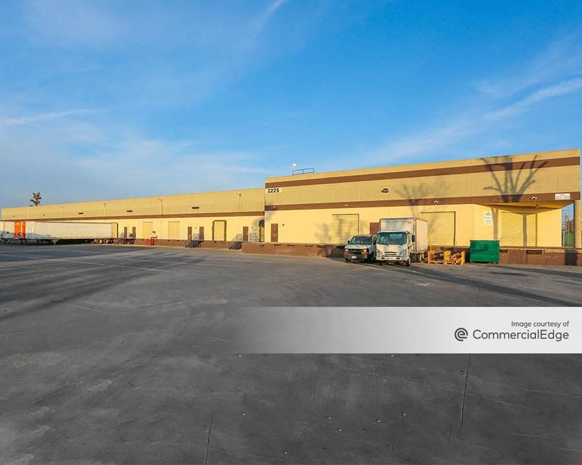 Airway Trade Center