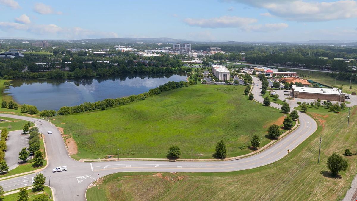 Cabela Drive - Huntsville