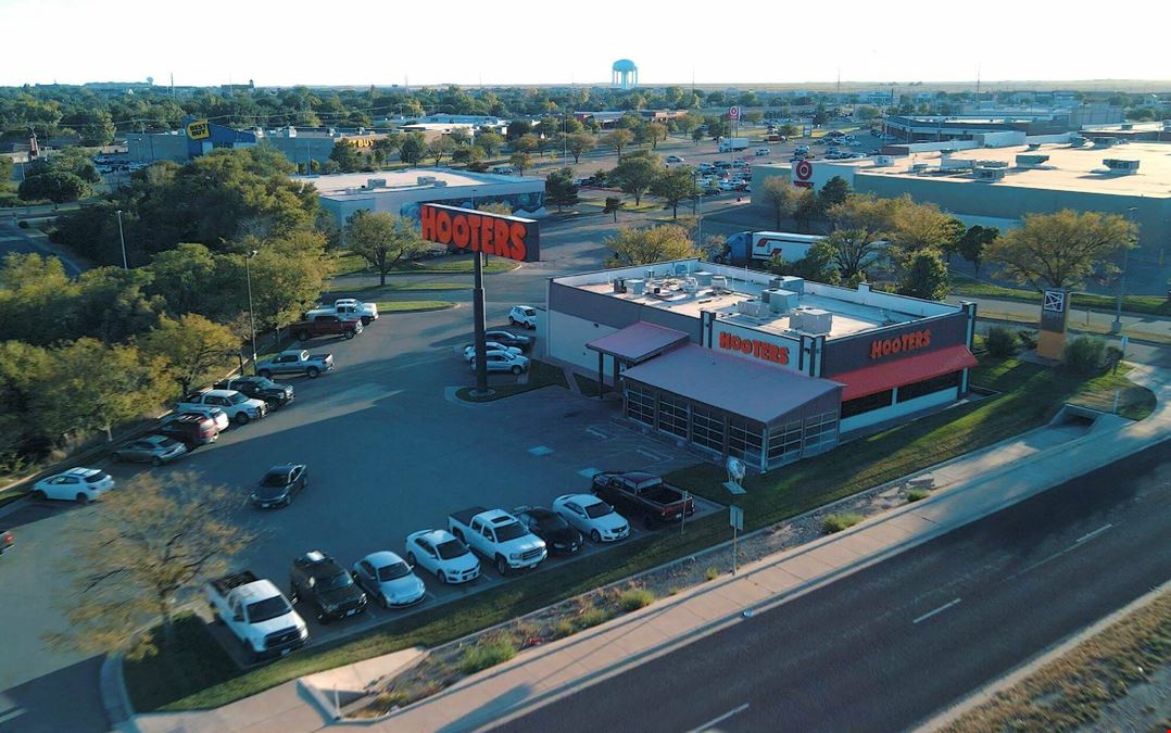 Former Hooters Restaurant